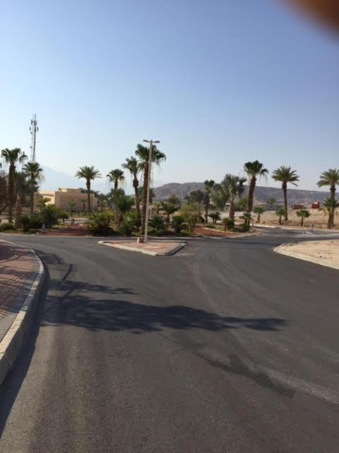 הבית של דרורי Neve Zohar Bagian luar foto